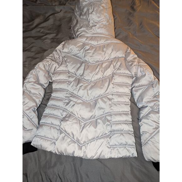 Nautica Water resistance Polyfill Puffer Jacket Faux Fur lined hood Small - Picture 3 of 7